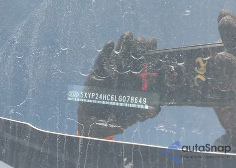 2020 Kia Telluride Lx z USA, uszkodzony, nr VIN 5XYP24HC6LG078649